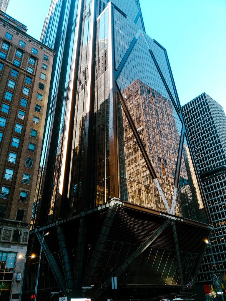 A tall, under construction building in NYC.